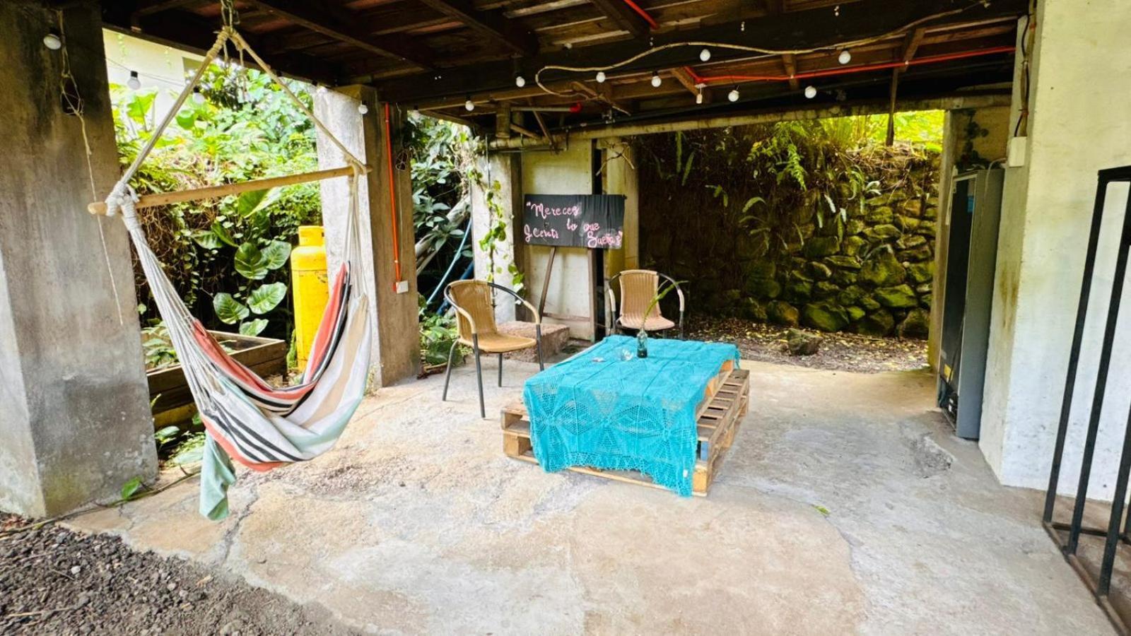 Mata Nui Eco Hostel Hanga Roa Buitenkant foto