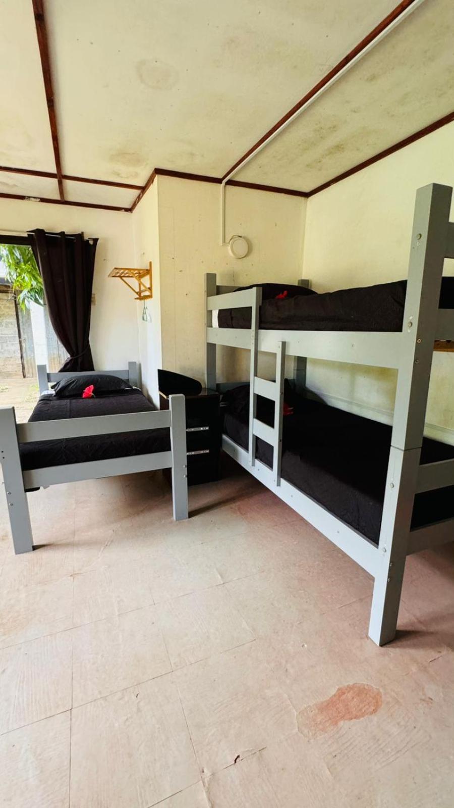 Mata Nui Eco Hostel Hanga Roa Buitenkant foto